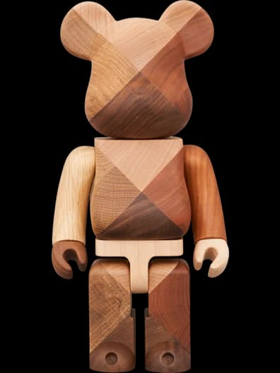 BE@RBRICK figure: Karimoku Mixed Wood 1/4