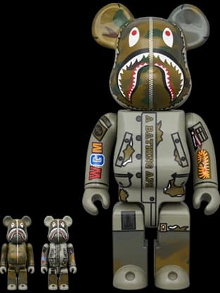 (r) × Alpha Camo Shark 2023 BE@RBRICK