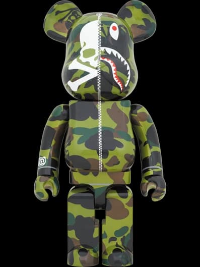 Vs Bape(r)️ Be@rbrick (green) BE@RBRICK