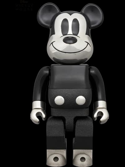 ROYAL SELANGOR MICKEY MOUSE B&W Ver. BE@RBRICK