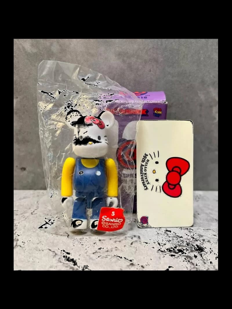 HELLO KITTY BLUE (Series 18) #8 BE@RBRICK