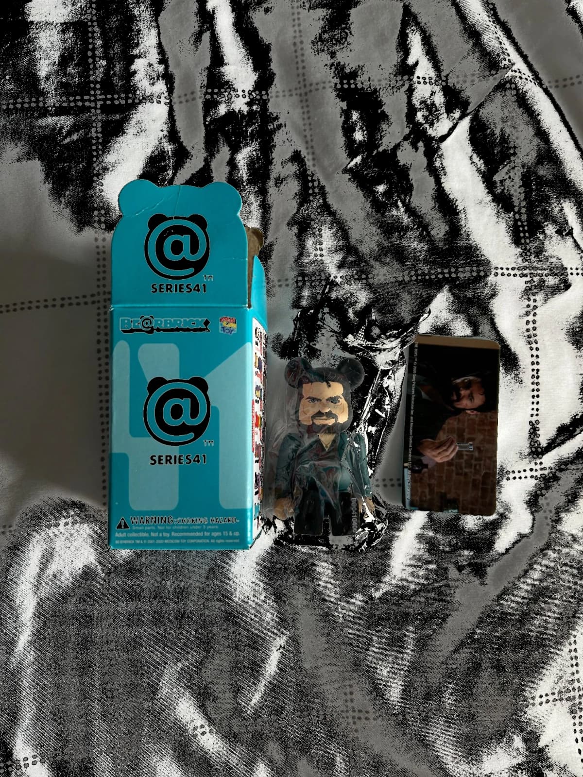 The boys - Bearbrick series 41 by MedicomToy BE@RBRICK